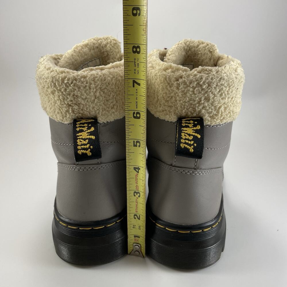 Dr. Martens Doc W FL Combs Faux Fur Combat Boots Womens Size 8 Gray Leather - Picture 5 of 11